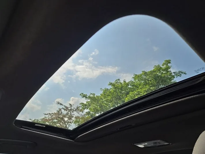 2022 Kia Forte - view 29