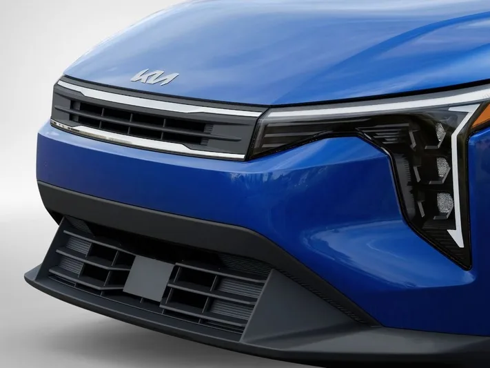 2026 Kia K4 - view 12