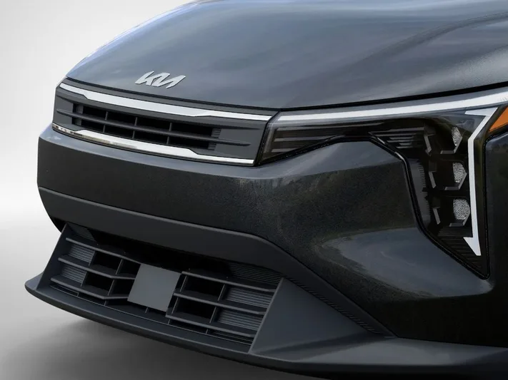 2026 Kia K4 - view 12