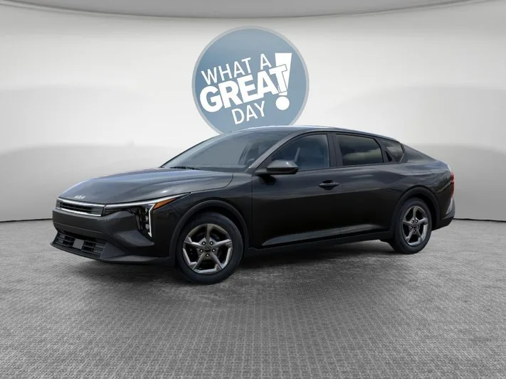 2026 Kia K4 - view 3