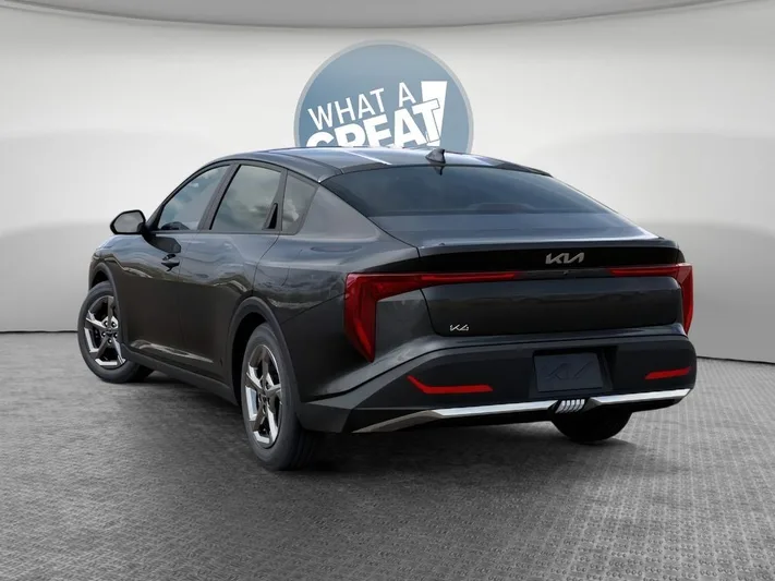 2026 Kia K4 - view 4