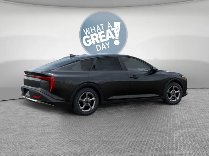 2026 Kia K4 - view 6