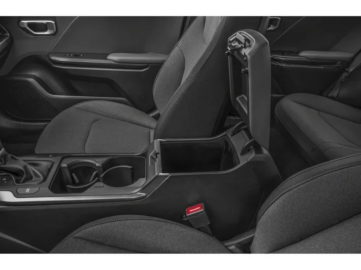 2025 Kia K4 - view 10