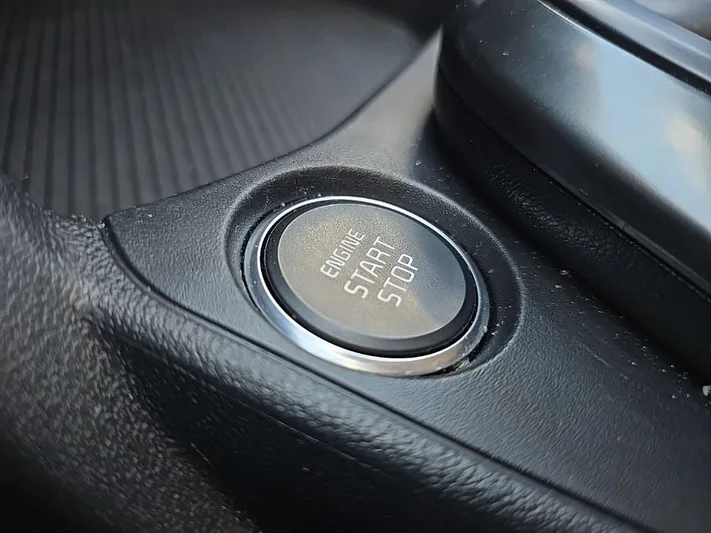 2025 Kia K4 - view 24