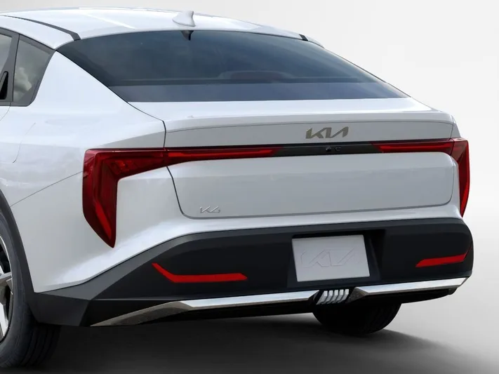 2026 Kia K4 - view 13