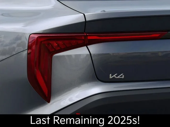2025 Kia K4 - view 11