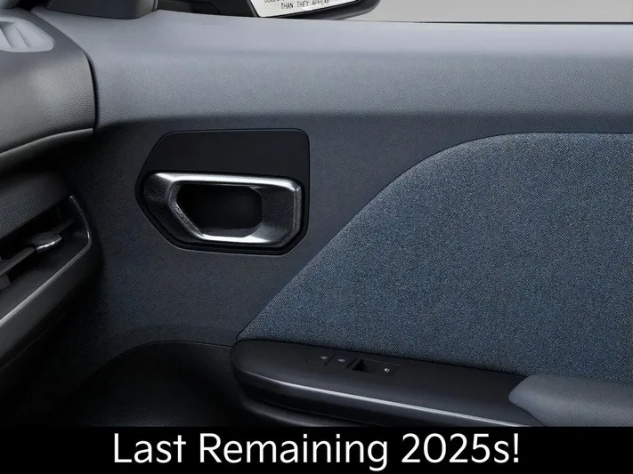 2025 Kia K4 - view 25