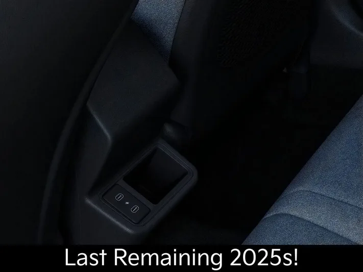 2025 Kia K4 - view 26