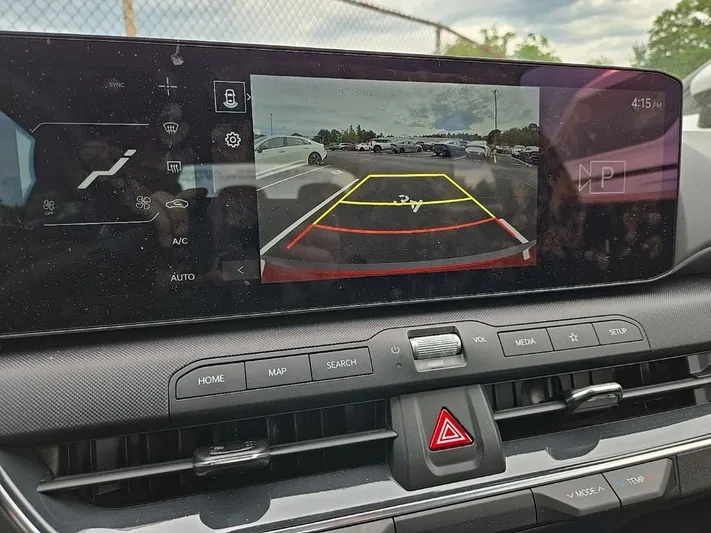 2025 Kia K4 - view 20