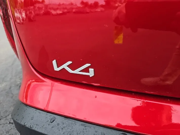 2025 Kia K4 - view 4