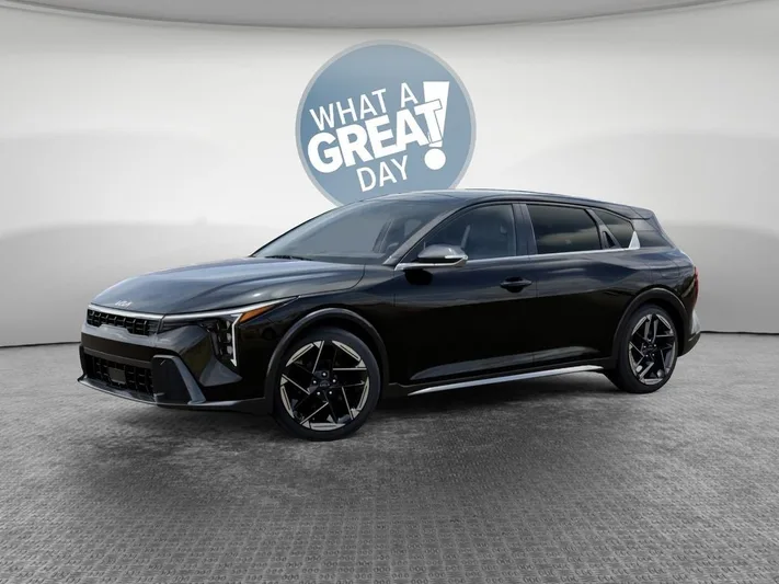 2026 Kia K4 - view 3