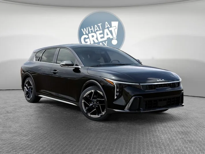 2026 Kia K4 - view 8