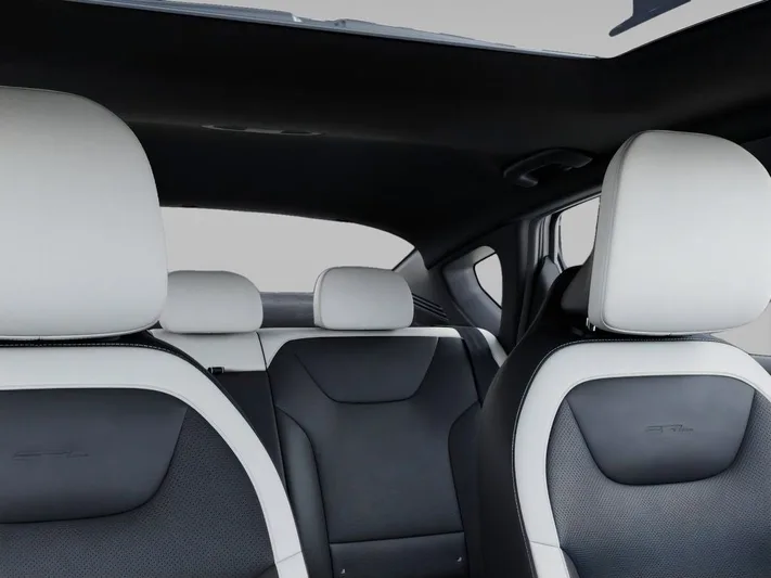 2025 Kia K4 - view 27