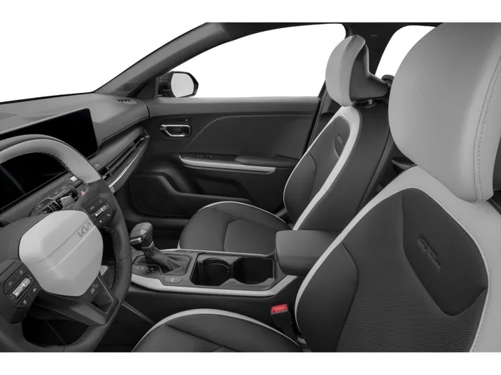 2026 Kia K4 - view 18