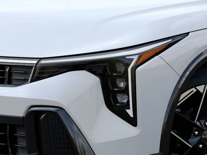 2026 Kia K4 - view 10