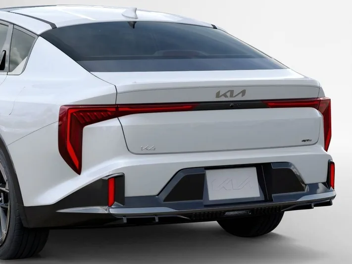 2026 Kia K4 - view 13