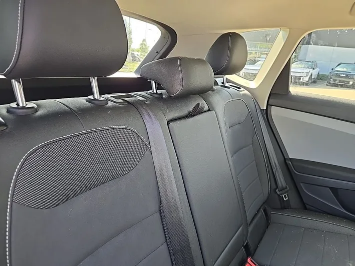 2022 Volkswagen Taos - view 34