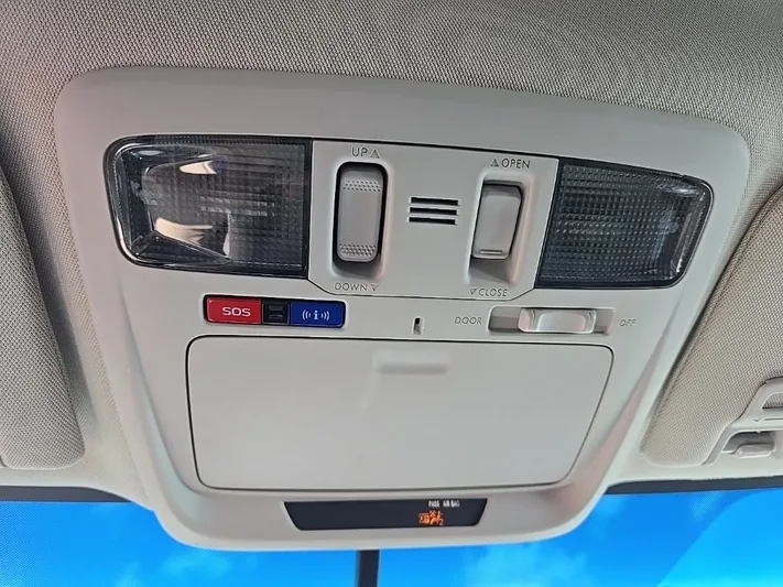 2018 Subaru Outback - view 24