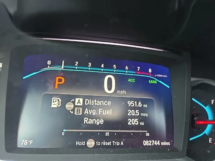 2020 Honda Pilot - view 18