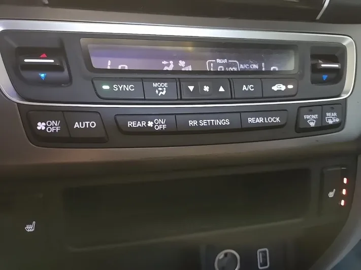 2020 Honda Pilot - view 30