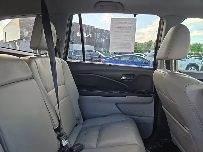 2020 Honda Pilot - view 37