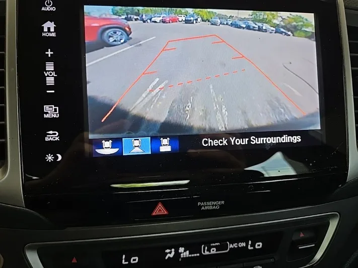2017 Honda Pilot - view 18