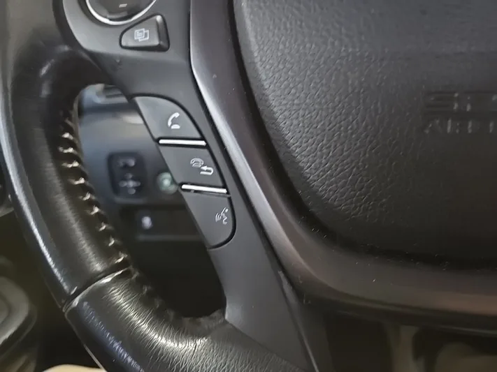 2017 Honda Pilot - view 23