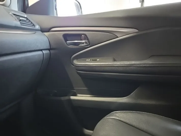 2017 Honda Pilot - view 30