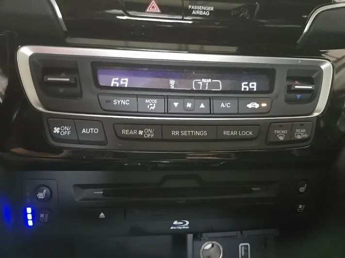 2022 Honda Pilot - view 28