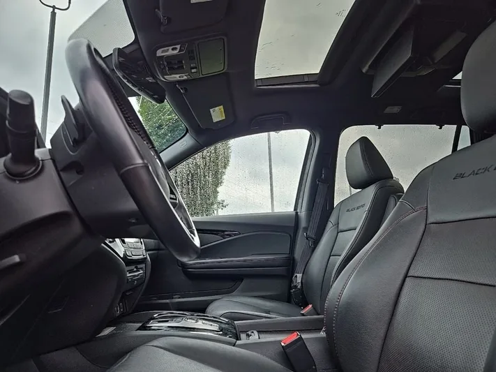 2022 Honda Pilot - view 32