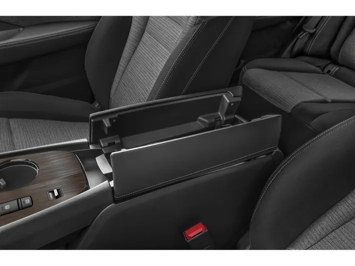 2023 Nissan Rogue - view 10