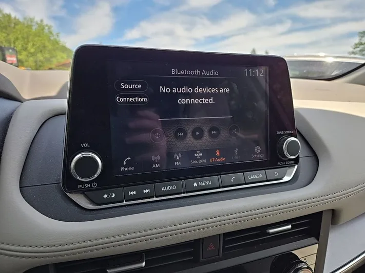 2023 Nissan Rogue - view 22