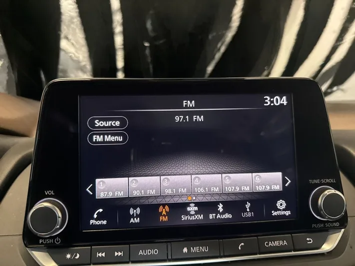 2023 Nissan Rogue - view 26