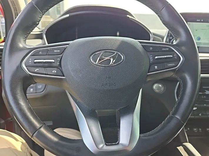 2020 Hyundai Santa - view 9