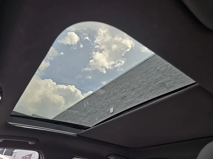 2020 Hyundai Sonata - view 25