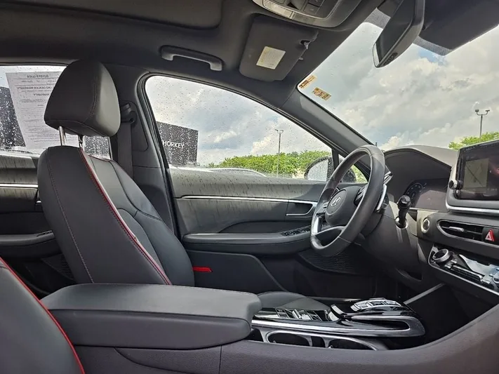 2020 Hyundai Sonata - view 34
