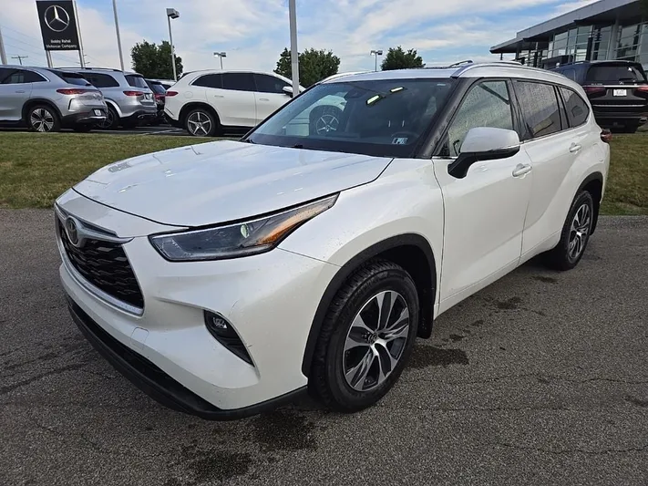 2021 Toyota Highlander - view 7