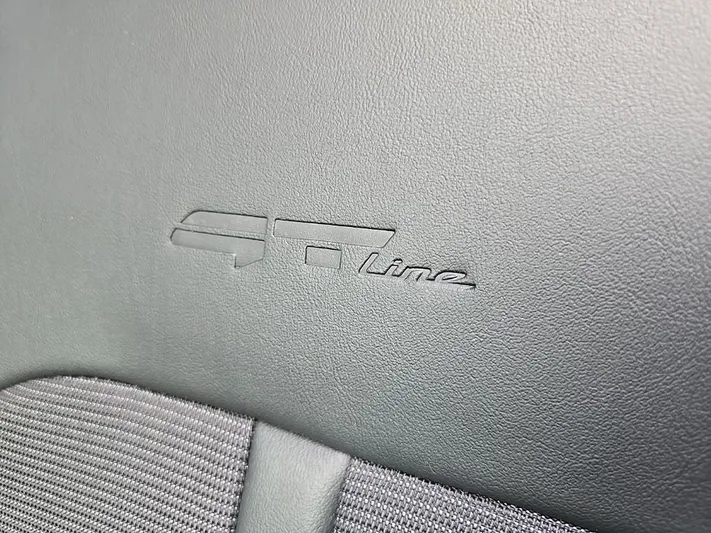 2023 Kia K5 - view 31