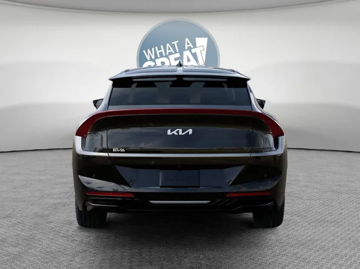 2025 Kia EV6 - view 13