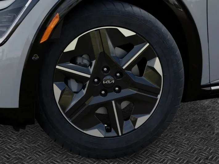 2025 Kia EV6 - view 9