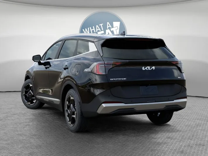 2026 Kia Sportage - view 4