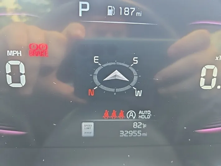 2024 Kia Sportage - view 19