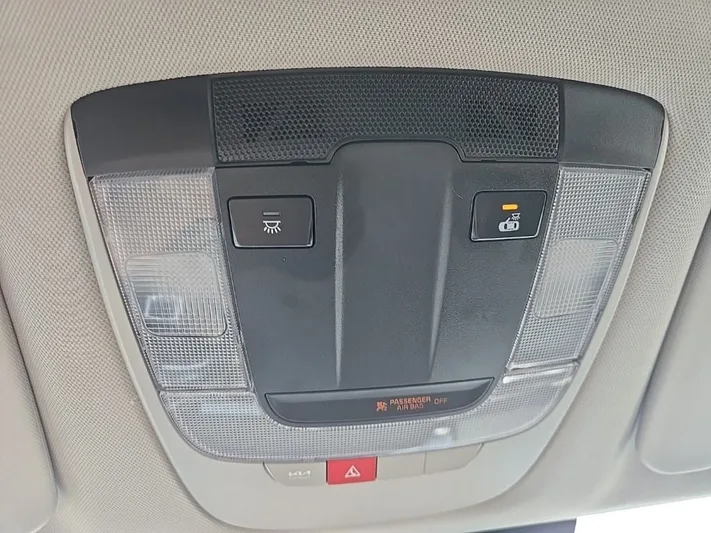 2024 Kia Sportage - view 27