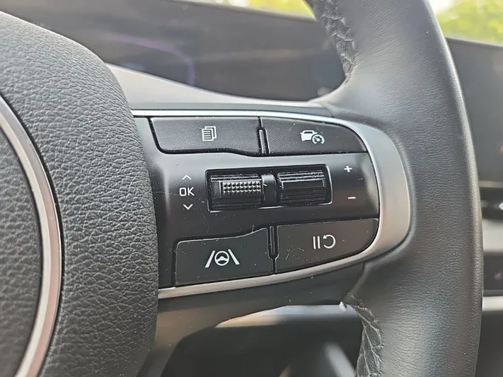 2024 Kia Sportage - view 15