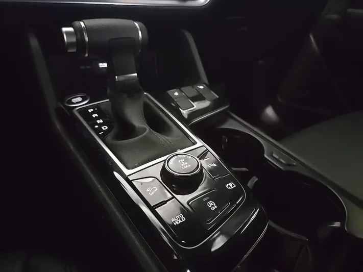 2024 Kia Sportage - view 24