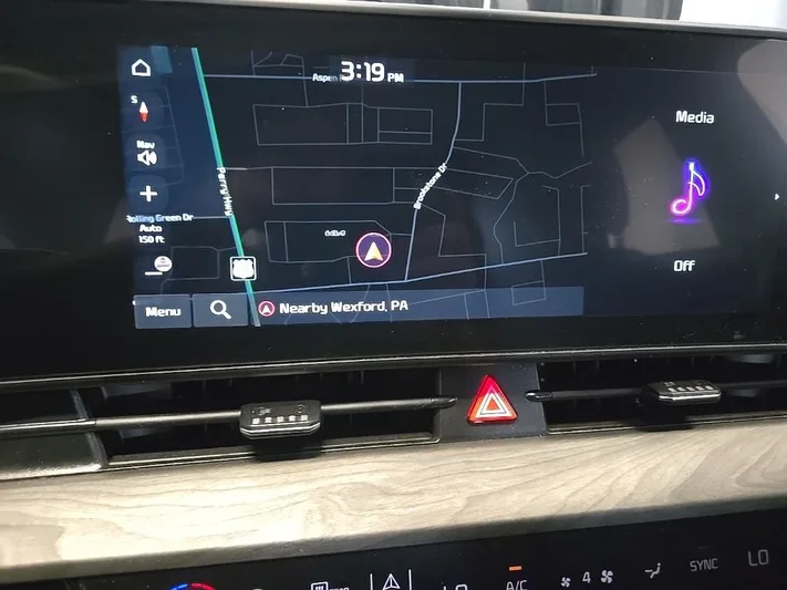 2024 Kia Sportage - view 27