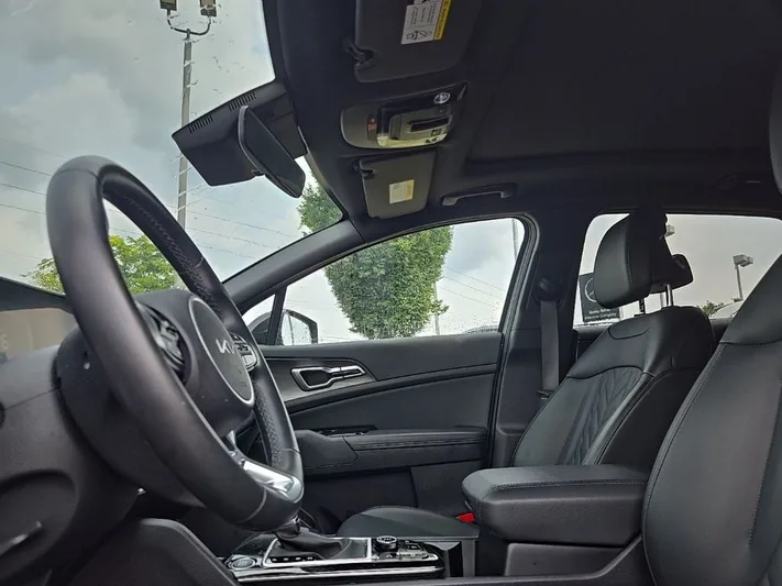 2024 Kia Sportage - view 31