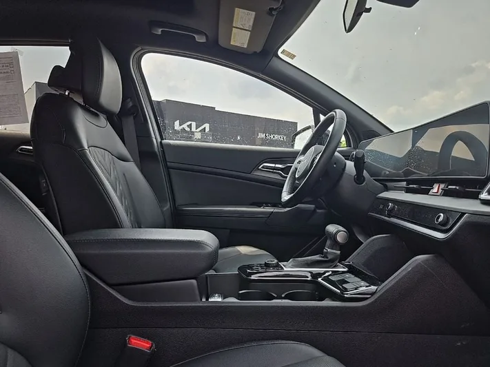 2024 Kia Sportage - view 35