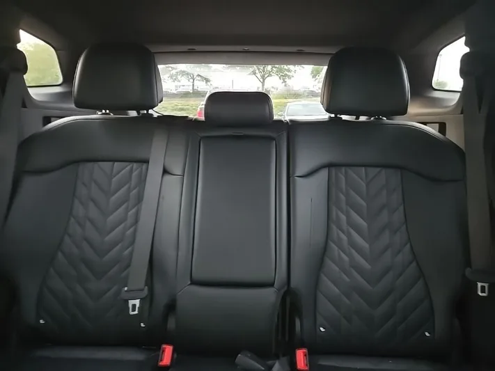 2024 Kia Sportage - view 31