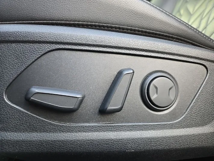 2024 Kia Sportage - view 33